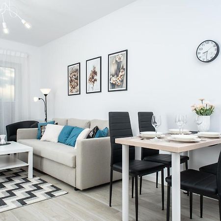 Apartament Sea Holiday Kolobrzeg Dış mekan fotoğraf